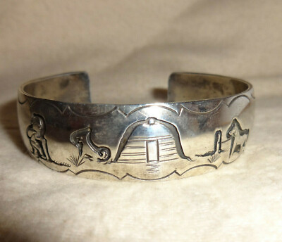 #ad Rare Signed T Thomas Sterling Carved Navajo Native American Bracelet