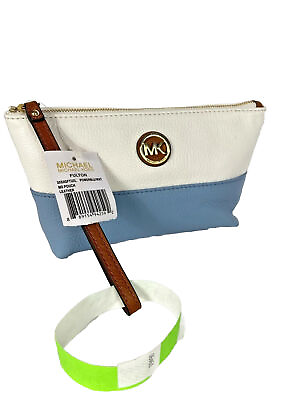 #ad New Michael Kors Fulton Wristlet Medium Bag Powder Blue Zip Leather White M4