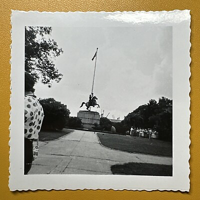 #ad NEW ORLEANS 1950s VINTAGE PHOTO Andrew Jackson Statue Louisiana snapshot