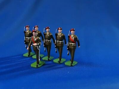 #ad COMS 050 The Parachute Regiment 1 Officer 5 Other Ranks Marching Ducal