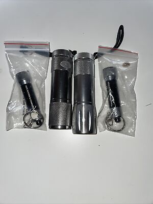 #ad Lot Of 4 Silver Pocket Sized Flashlights Untested