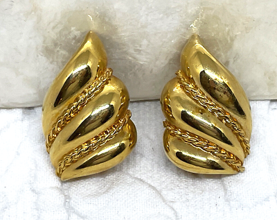 #ad St. John Vintage Gold Tone Swirl Pattern Clip Earrings Signed