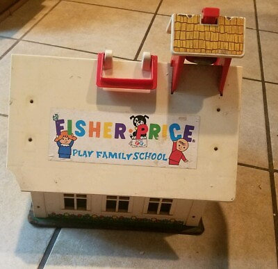 #ad Vintage Fisher Price Play Family School House 923