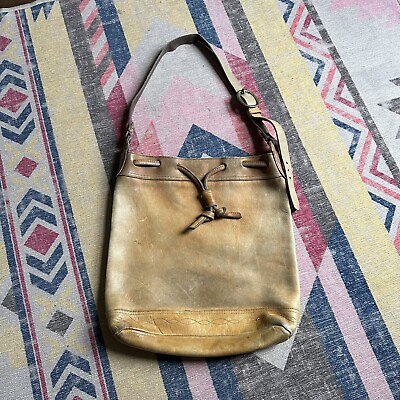 #ad Vintage Frye Women#x27;s Tan Leather Drawstring Bucket Crossbody Bag