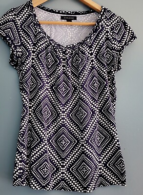 #ad BANANA REPUBLIC SIZE M BLOUSE RAYON AND SPANDEX SHORT SLEEVES BLACK AND WHITE
