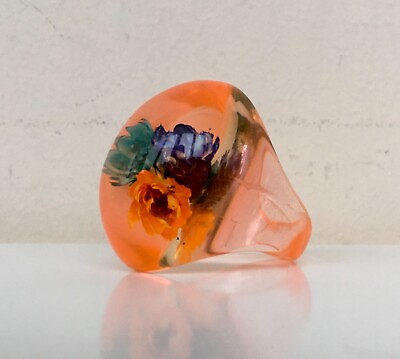 #ad Summer Ring Size 7.25 17.5mm Lucite Acrylic Plastic Ring Orange Flowers Color