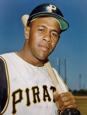 #ad PIRATES HALL OF FAMER WILLIE STARGELL WITH HIS COLOR PORTRAIT 8x10