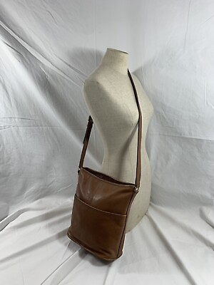 Genuine vintage COACH tan brown leather bucket shoulder bag cross body $150.00
