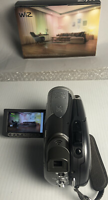 #ad Canon DC50 Mini Dvd Digital Video camcorder w BatteryPSExcellent Condition