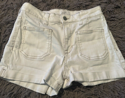 #ad Ivy amp; Main White Summer Cute Shorts Size 3 98% cotton 2% spandex