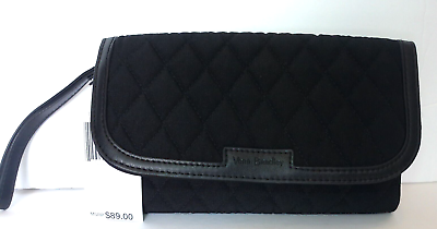 Vera Bradley RFID WRISTLET Classic Black Quilted NWT...Rose patterned inside $36.99