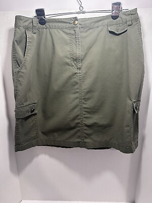 #ad Womens Covington Skirt 16 green back Slit Pockets button and zipper close.