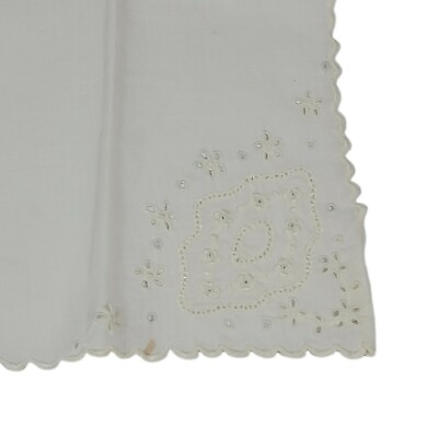 Vintage Cotton Hanky Embroidered Delicate Scalloped Edge White $6.48