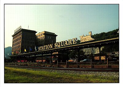 #ad Vintage Postcard 4x6 STATION SQUARE AND Pamp;LE BUILDING PITTSBURG PA. 1960 80s