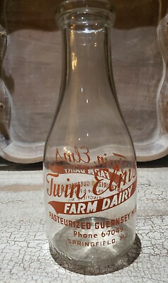 #ad Vintage Milk Bottle TWIN ELMS FARM DAIRY Guernsey Milk Springfield MO 1 QUART