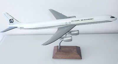 #ad Douglas DC 8 61 Southern Air Transport Executive Type Large Model Scale 1:140