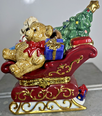 #ad Christmas Gift Carriage Santa’s Sleigh Trinket Box Porcelain Collectible Vintage