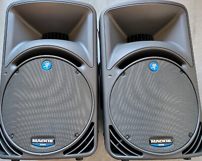 #ad Pair of Mackie C300 Passive Speaker 300watts RMS 500w Music 750w Peak