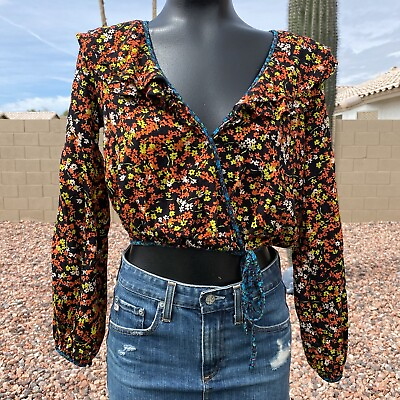 #ad Urban Outfitters cropped floral blouse small Womans
