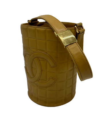 #ad CHANEL 2001 2003 Choco Bar Bucket Handbag Beige Lambskin 88025
