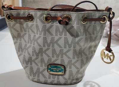 #ad Michael Kors Crossbody Bag Handbag Drawstring with Charm Vanilla Acorn
