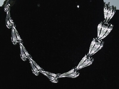 #ad Vintage CORO Silver Tone Shimmery Fancy Link Mid Century Choker Necklace