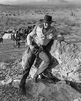 #ad 1940 GARY COOPER on the set of THE WESTERNER Photo 219 M