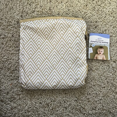 #ad Ubbi On The Go Changing Mat Pad And Bag Non Phthalate Non Toxic 21quot; x 15.5quot; NWT