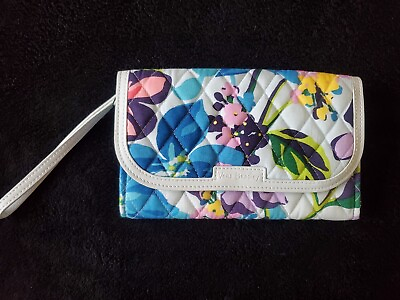 #ad VERA BRADLEY Trimmed Wristlet Wallet Signature Cotton Marian Floral NWT