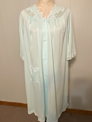 #ad Shadowline Blue Nylon Short Robe Flower Trim Short Sleeves Women#x27;s Size Medium