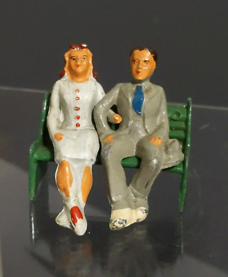 #ad Vintage Manoil Couple Seated on Green Bench 1920#x27;s 1940#x27;s Very Nice For Age
