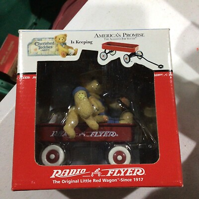 #ad Enesco Figurine “Cherished Teddies” Collection Radio Flyer Wagon 1999 **NEW**