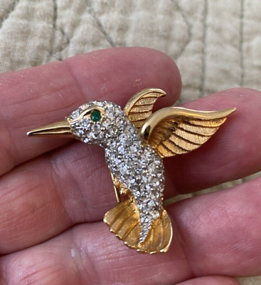 #ad Hummingbird Brooch Pin Rhinestones Goldtone Vintage Green Eye Bird in Flight