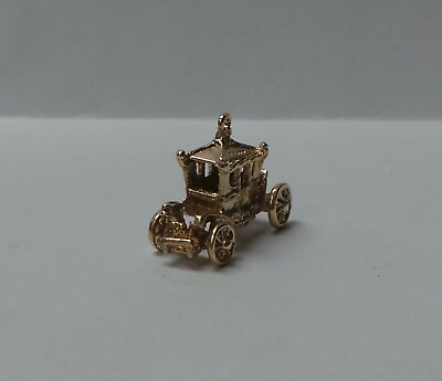 #ad Beautiful 375 9k Yellow Gold Small 3 D Carriage Pendant Charm 3.9g Moving Wheels