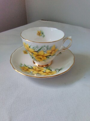 #ad COLCLOUGH Yellow Daffodil BONE CHINA CUP AND SAUCER