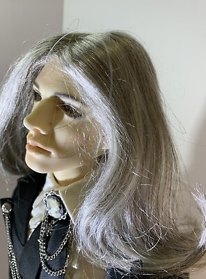 #ad Silver Grey Synthetic Doll Wig For Modern BJD Vintage Or Antique Dolls Size