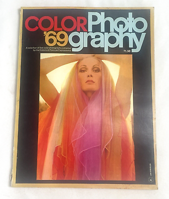 #ad RARE VINTAGE COLOR PHOTOGRAPY 1969 MAGAZINE ART HISTORY READING LITERATURE