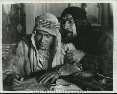#ad 1977 Press Photo Peter O#x27;Toole plays the title role in quot;Lawrence of Arabiaquot;