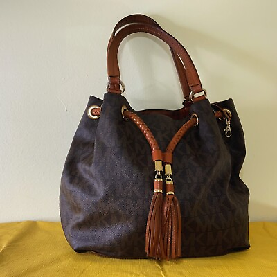 #ad MICHAEL KORS Bucket Bag Signature Brown Leather Size 12x12x6
