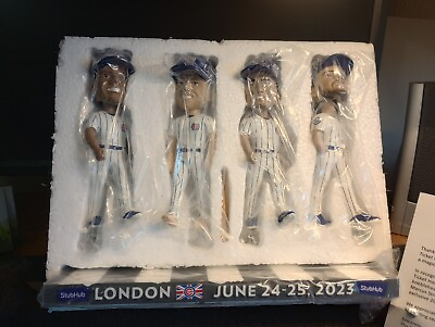 #ad 2023 Chicago Cubs London bobbleheads NEW IN THE BOX plus STH pin