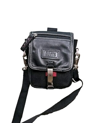 #ad Roots Canada Black Adjustable Crossbody Handbag Sling Interior Pocket EUC