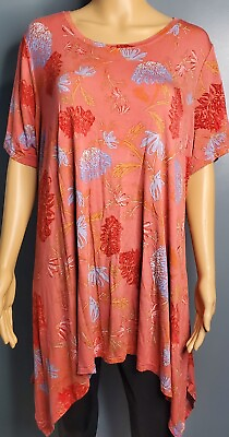 #ad WOMAN PLUS 2X RAYON AND SPANDEX FLORAL LOGO LONG TOP TUNIC GREAT CONDITION.