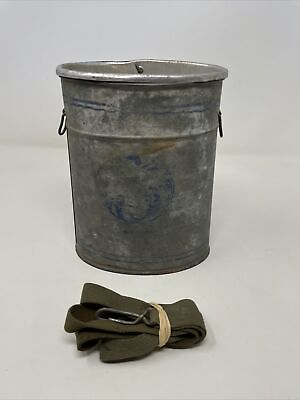 Vintage Old Pal Oval Metal Fishing Minnow Bait Bucket Can with Strap amp; Insert