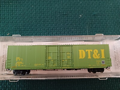 #ad Micro Trains N Scale 60#x27; Box Car Excess Height Double Door Rivet Side 1998