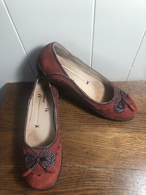 #ad HUSH PUPPIES Red Suede Leather Ballet Flats Brown Bow Trim SIZE 8M