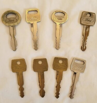 #ad Vintage Automotive Ford keys Lot Of 8