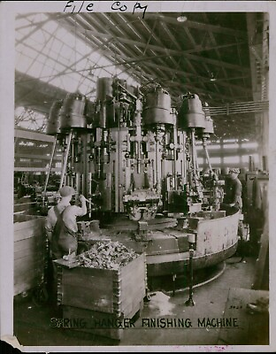 #ad GA3 Original Photo SPRING HANGER FINISHING MACHINE Milwaukee WI Factory Workers