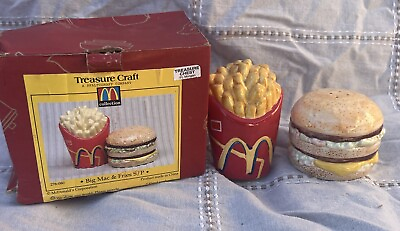 #ad Big Mac amp; Fries Salt amp; Pepper Shaker Set Collectible 1997 Treasure Craft In Box
