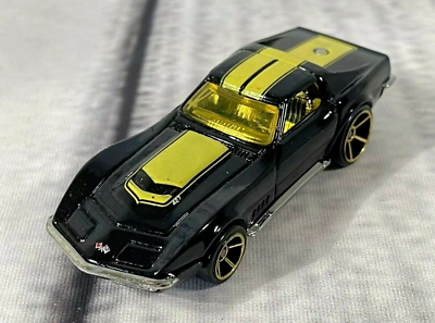 #ad Hot Wheels Chevy Corvette #x27;69 Black Yellow Rare Vintage Diecast Toy Car MINT