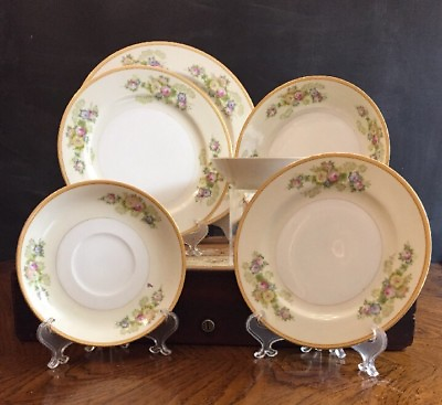 #ad Meito China pattern MEI40 Floral Sprays Gold Rim Various Pieces: Plates amp; Bowls